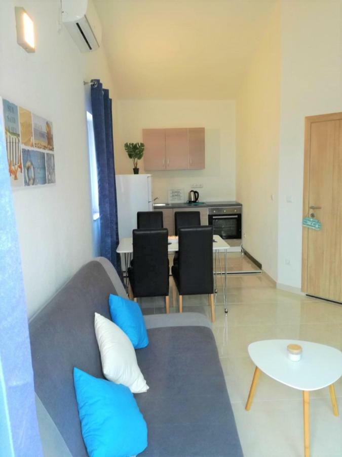 Apartman Adriatic Trogir Exterior foto